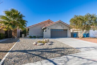Building Photo - 7053 Abbeyville Dr