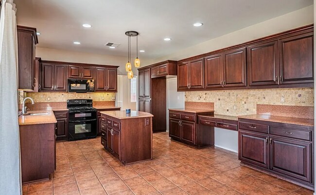 Building Photo - Gorgeous Four Bedroom Three Bathroom Home ...