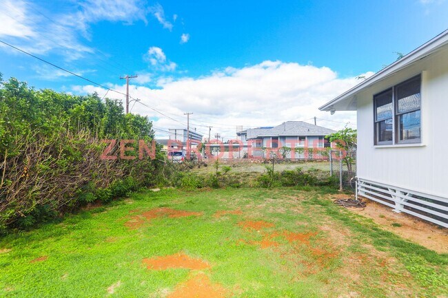 Foto del edificio - 3 bdrm / 1 bath home for rent