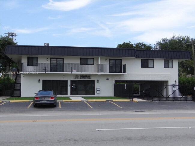 Foto del edificio - 5980 SW 40th Ave
