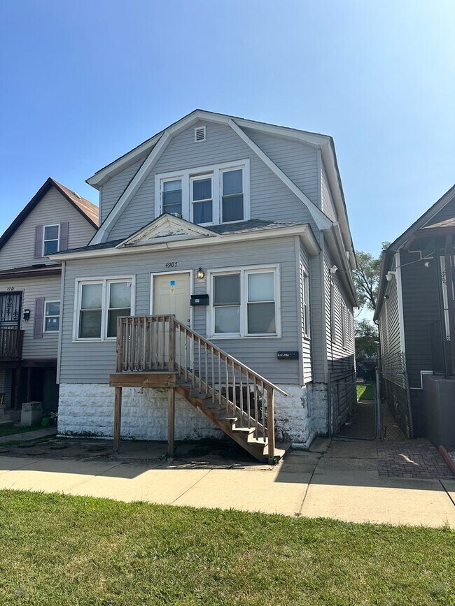 Building Photo - 4907 Tod Ave