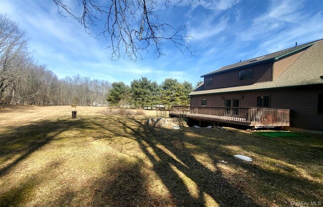 Foto del edificio - 177 Brimstone Hill Rd