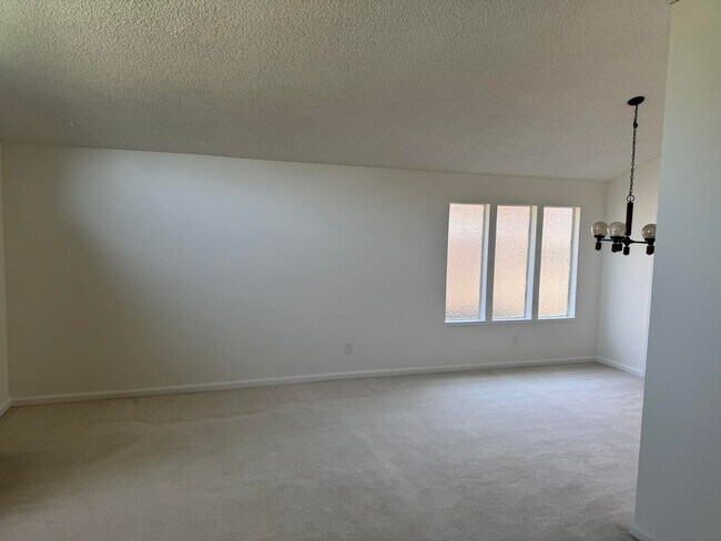Foto del edificio - Home for Rent – Citrus Heights, CA 95610