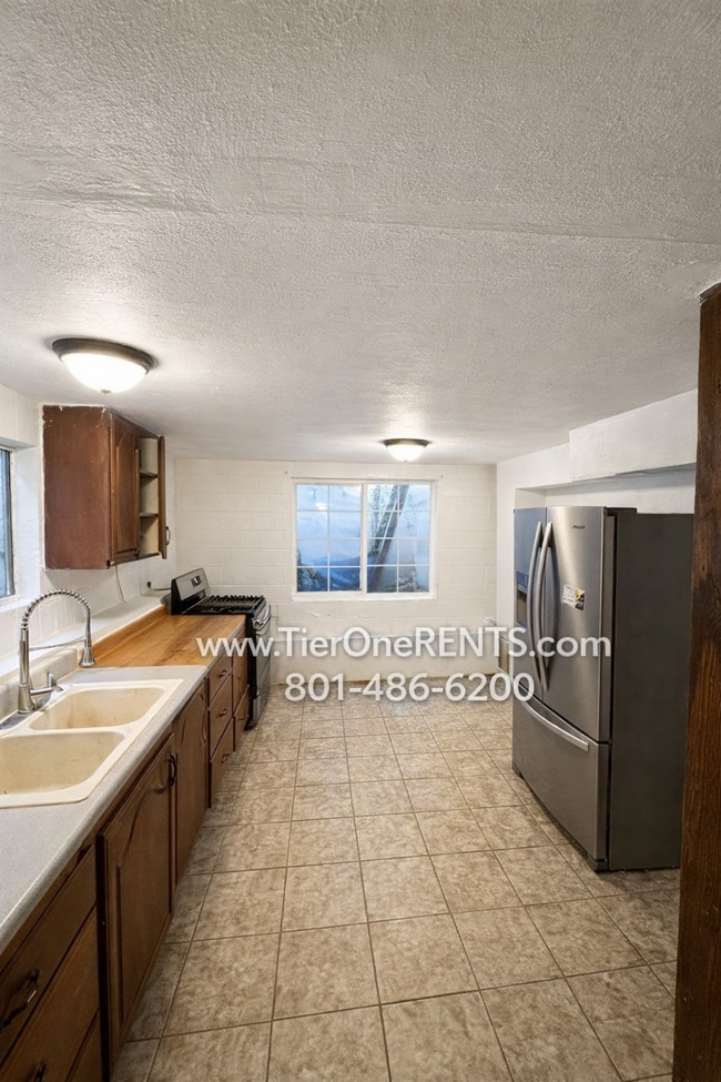 Photo - NO DEPOSIT option available for qualified renters with Obligo. Apartment