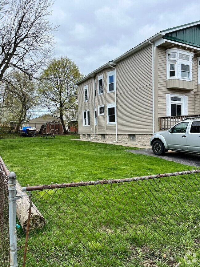 New Apartments For Rent in Buffalo, NY with Yard 3 Rentals