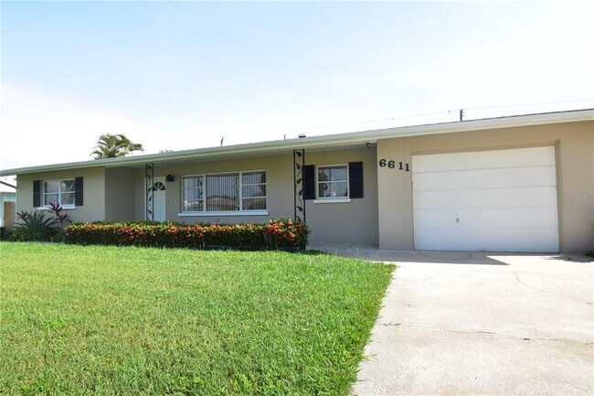 Building Photo - 6611 Colonial Dr