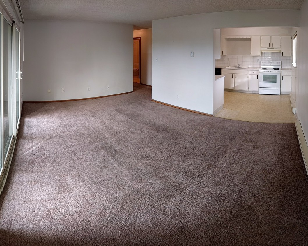 Primary Photo - 3151 E 37th Ave