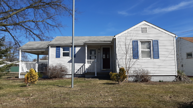 Primary Photo - 371 Emerson Ave