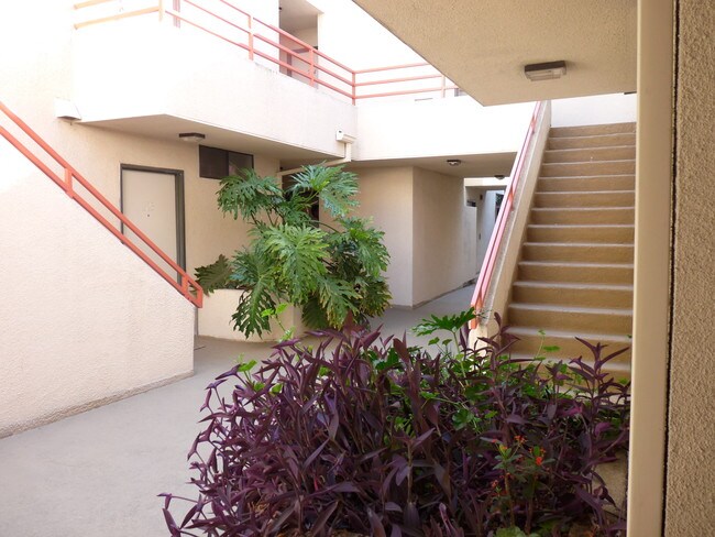 Foto del edificio - 1201 Seward St