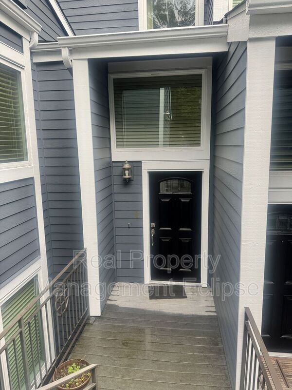 Foto del edificio - 4229 155th Pl SE