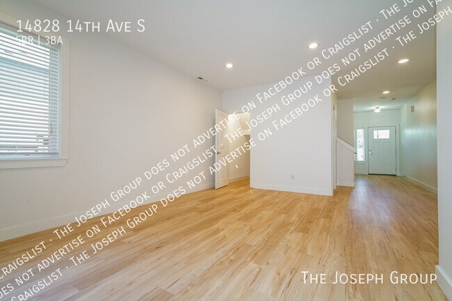 Foto del edificio - 14828 14th Ave S