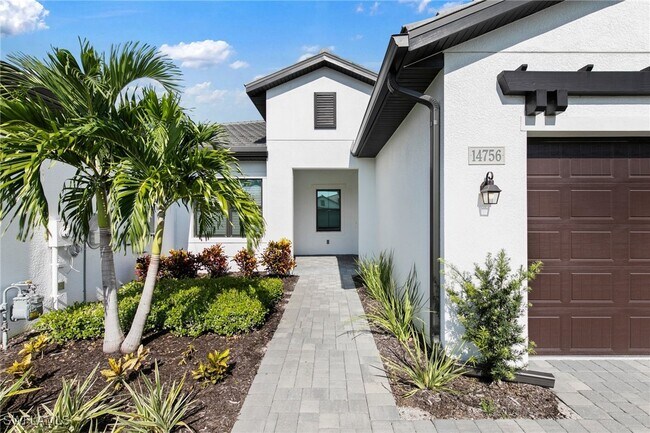 Foto del edificio - 14756 Kingfisher Lp