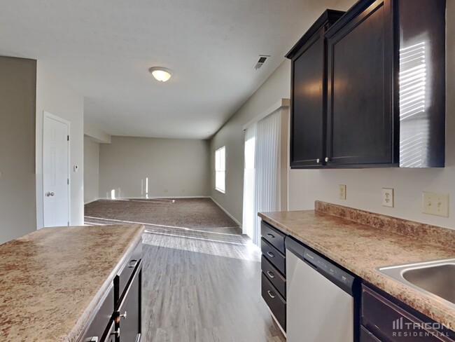 Building Photo - 2613 Harshaw Ct