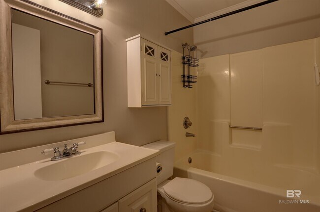 Foto del edificio - 409 Nichols Ave