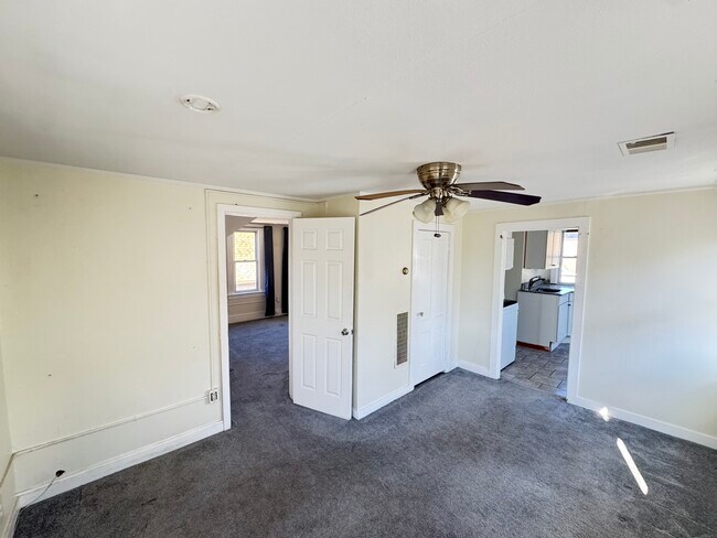 Foto del edificio - 103 Center St