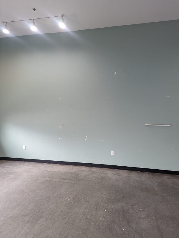 Foto del edificio - 700 Chambers Ave