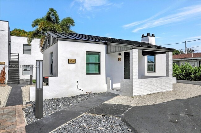 Foto del edificio - 3671 NE 11th Ave