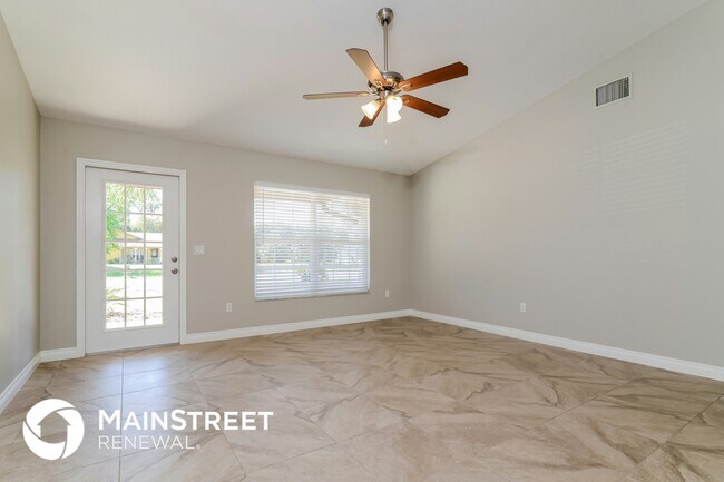 Foto del edificio - 2780 W Price Blvd