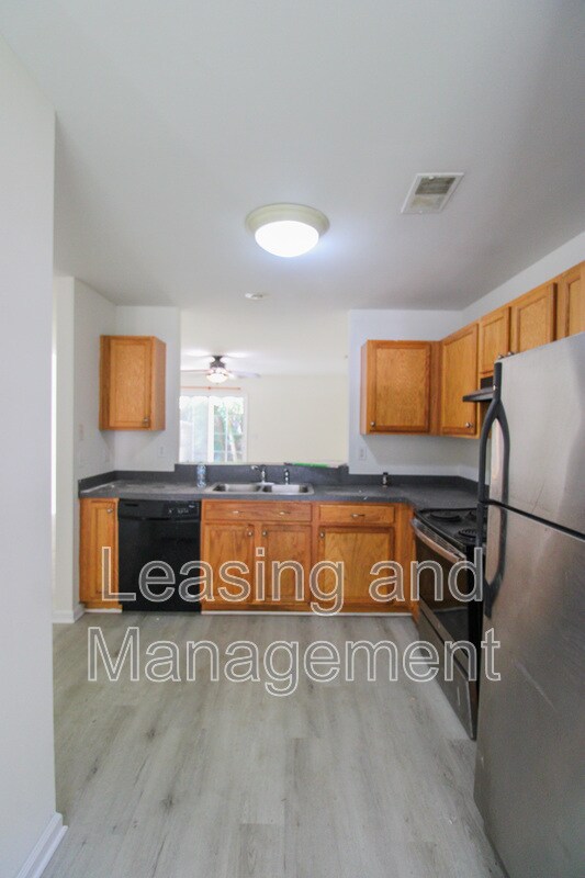 Foto del edificio - 1247 Island Club Dr