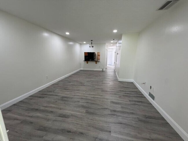 Foto del edificio - 4281 NW 120th Ln
