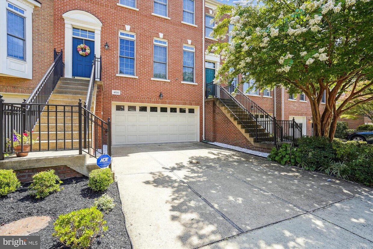 4524 Fair Valley Dr, Fairfax, VA 22033 Townhome Rentals in Fairfax VA