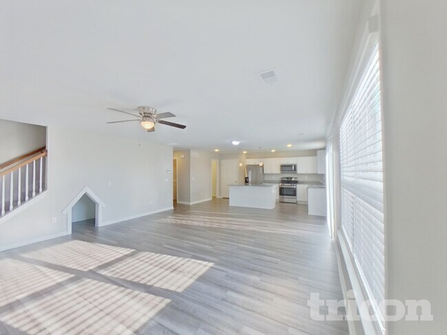 Foto del edificio - 33 Chalet Ct