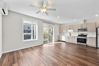 Studio MC-4 - Cannery Square
