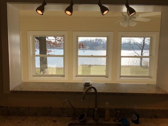 Building Photo - 400 Gan Eden Dr