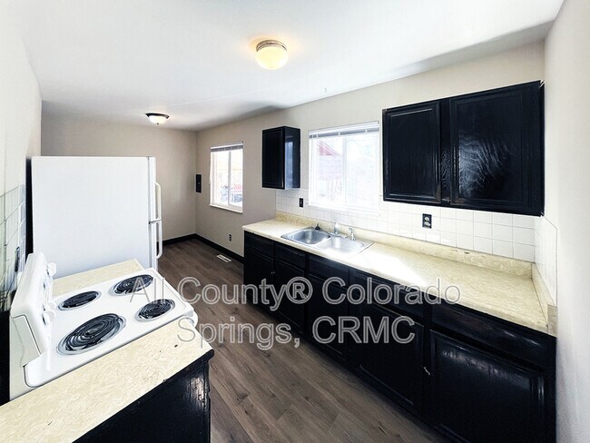 Foto del edificio - 3463 Colony Hills Rd
