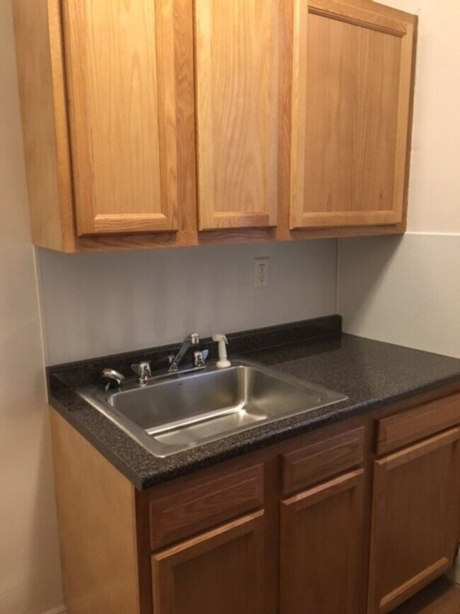Building Photo - Fenway Studio apartment 9/1