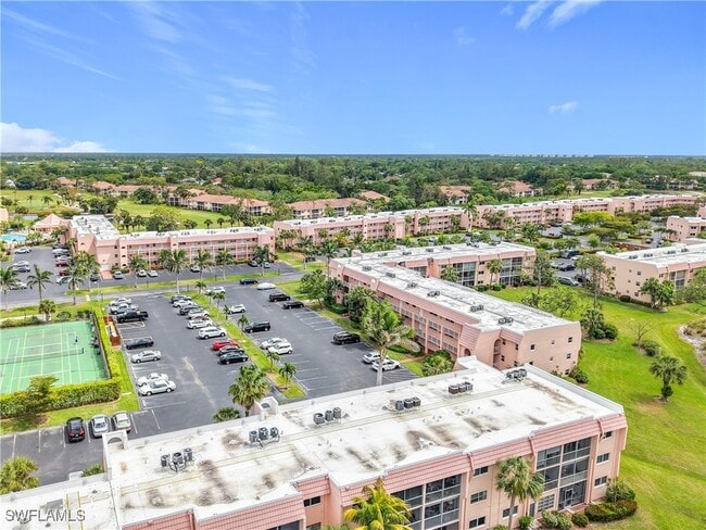 Foto del edificio - 150 Turtle Lake Ct