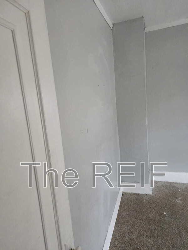 Foto del edificio - 1023 Barrie Ave