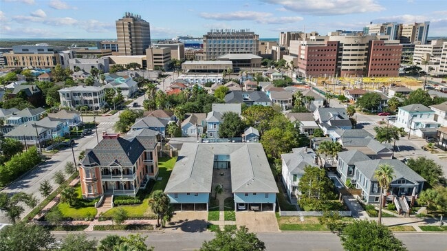 Foto del edificio - 918 Winnie St