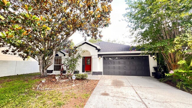 Foto del edificio - Spacious 4-Bedroom Home in Prime Orlando L...