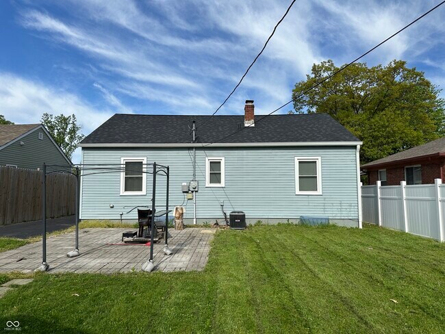 Building Photo - 3437 N Colorado Ave