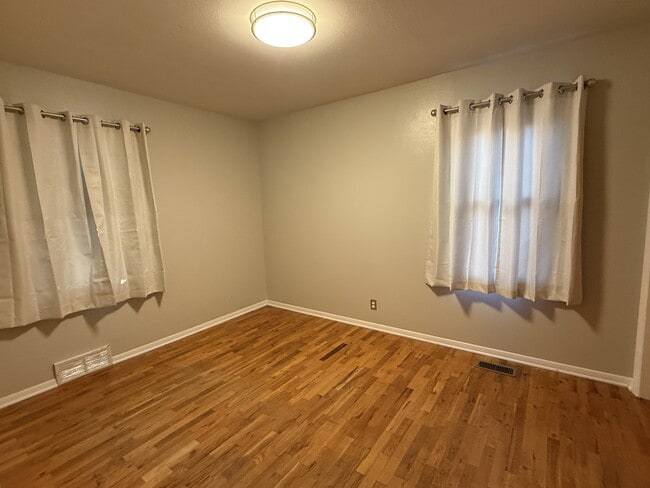 Building Photo - 1830 Avenue C