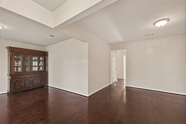 Foto del edificio - 12006 New Brunswick Dr