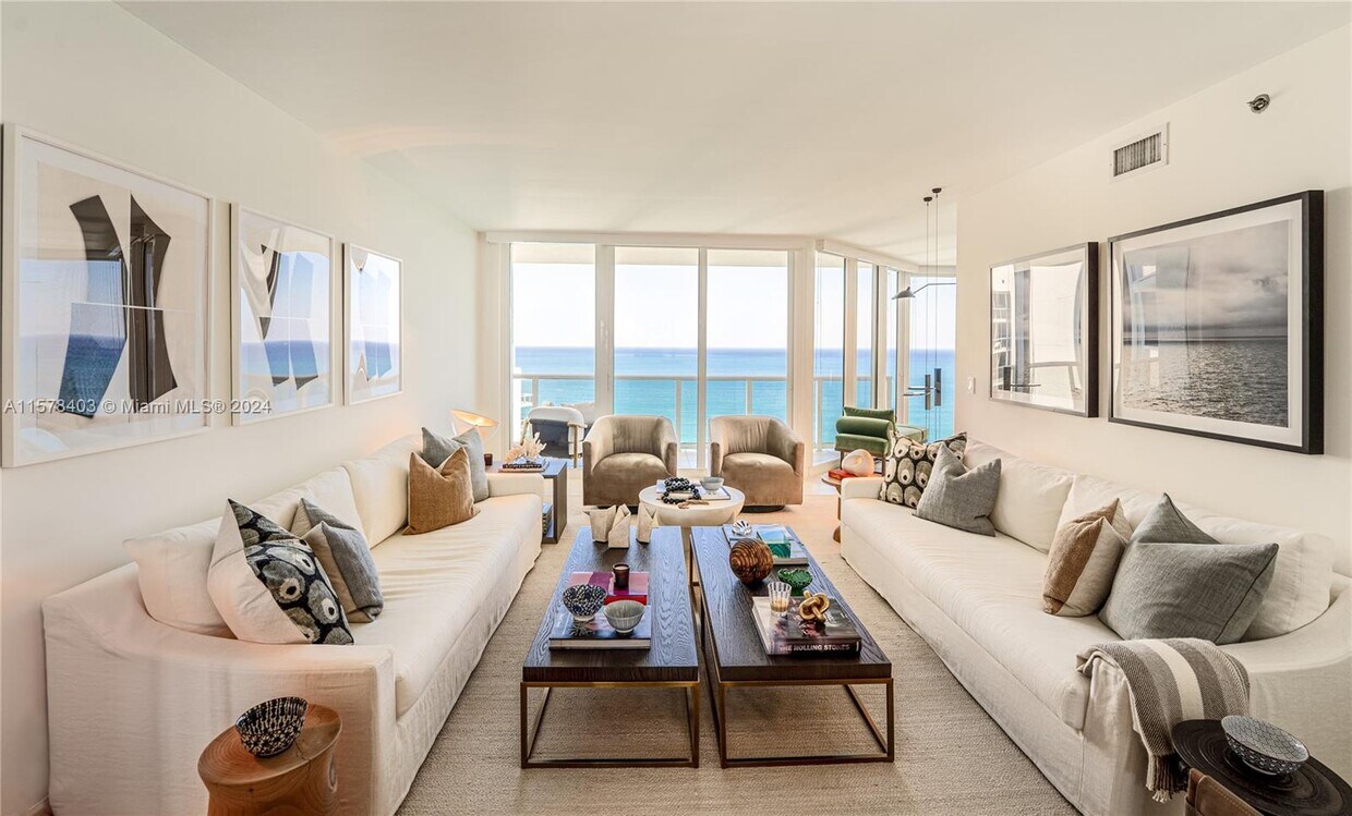 Foto principal - 19333 Collins Ave