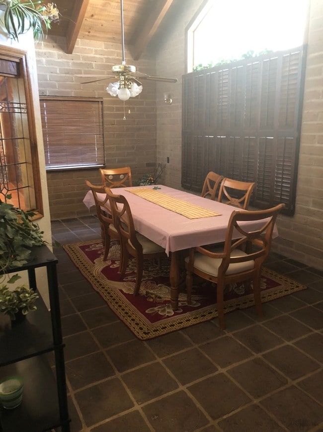 Foto del edificio - 33588 Ave 12