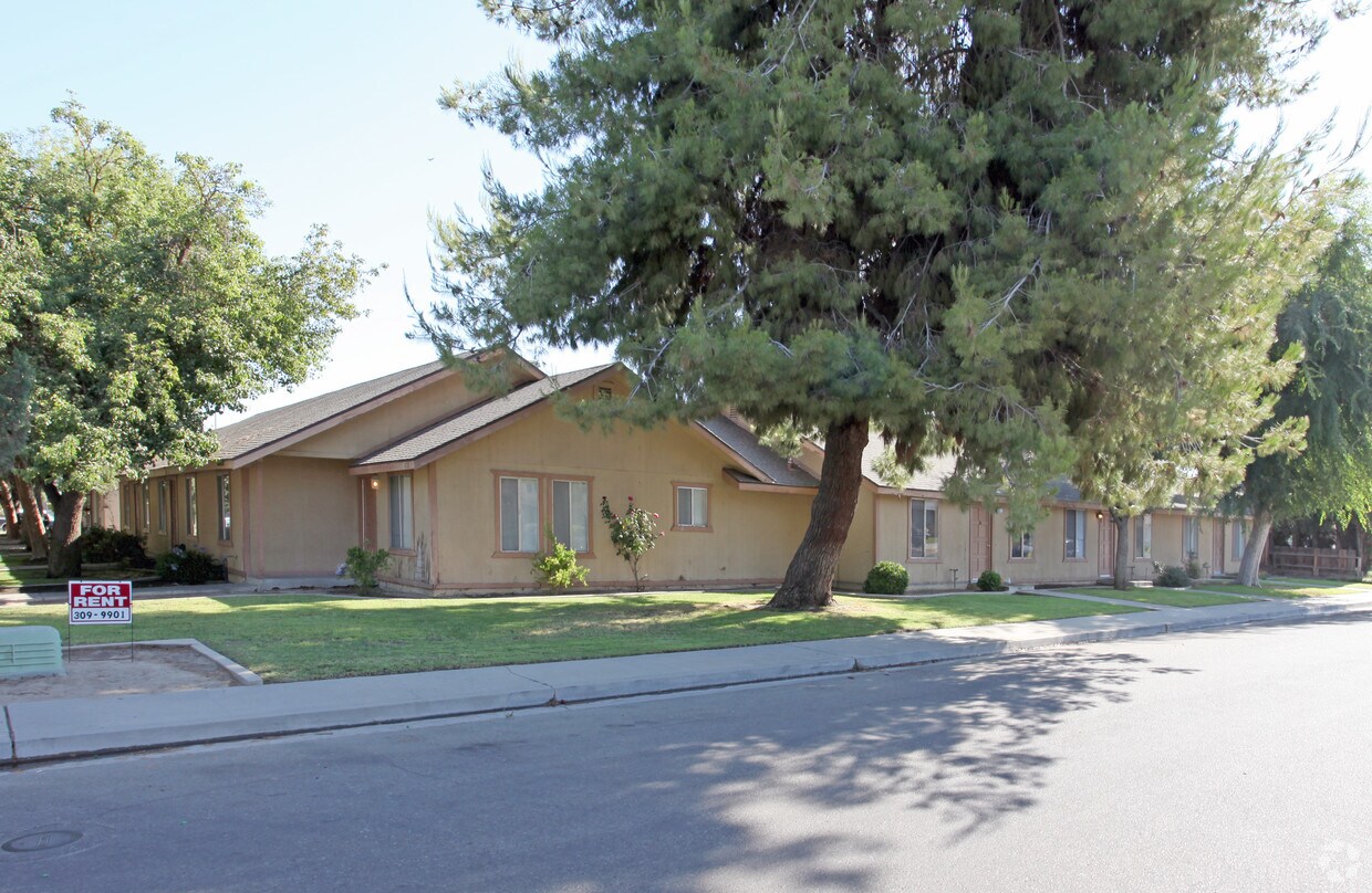 Primary Photo - 1178-1190 Beverly Dr