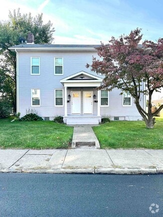 Building Photo - 383 Jefferson St