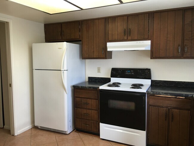 Building Photo - Tempe 3 Bed, 2 Bath Single Story Rental House
