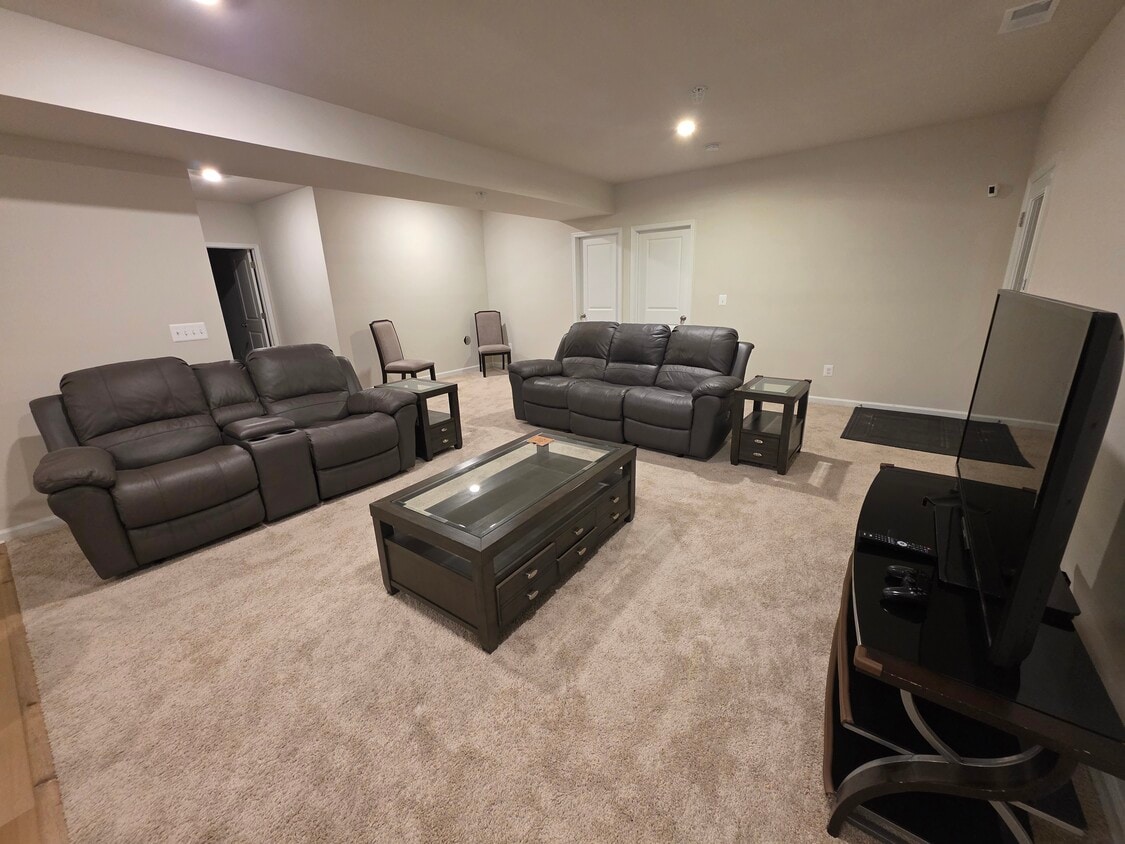 Foto principal - 9902 Obin Ln