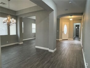 Building Photo - 10468 Garden Light Dr