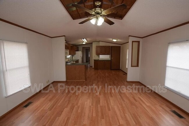 Building Photo - 4017 Wildflower Dr