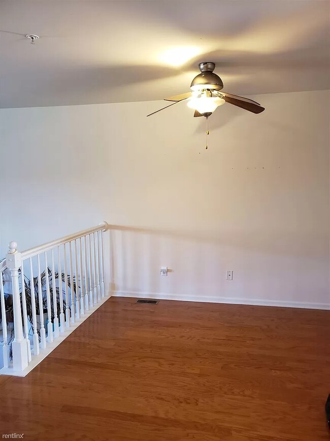 Building Photo - 2906 Barclay Way