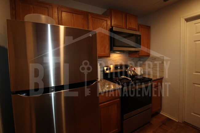 Foto del edificio - Beautiful 3-Bedroom Home Near the Branson Strip