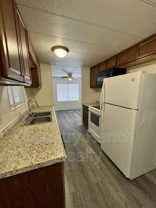 Building Photo - 941 Citrus St