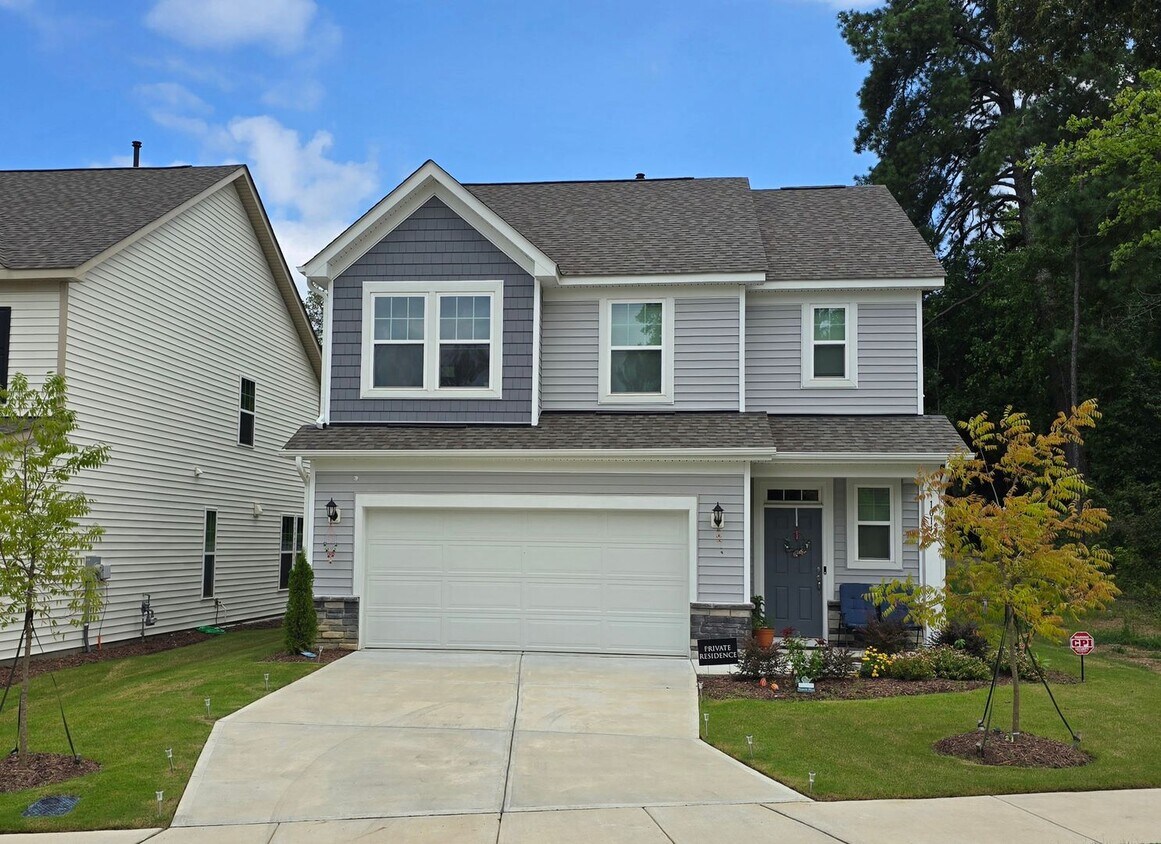 Primary Photo - Centrally located, brand new 3-bedroom, 2....