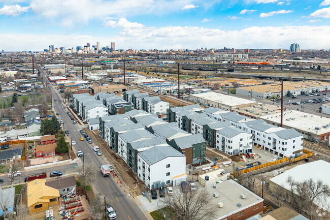 Aerial Photo - Pascal Gardens